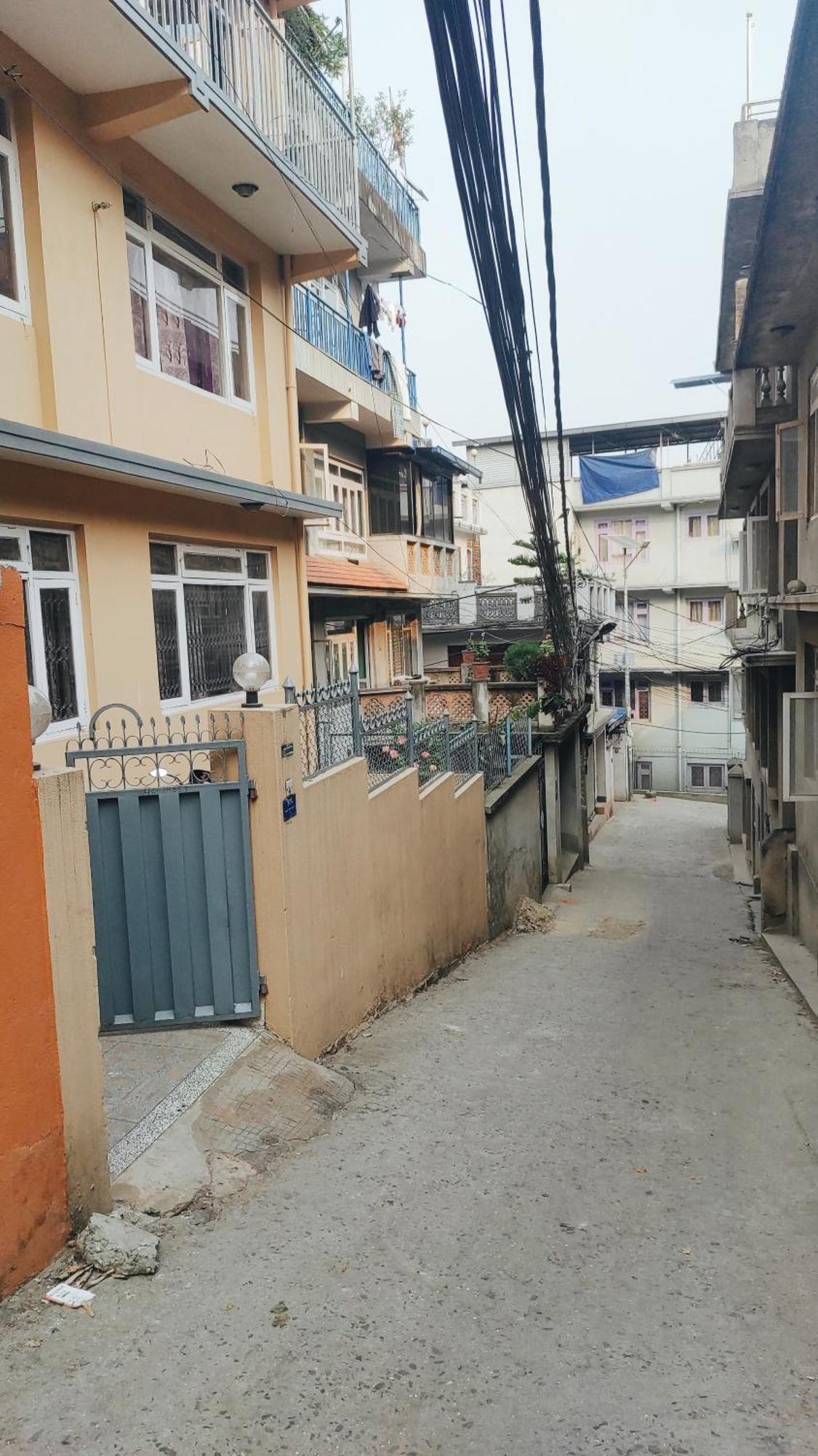 Budget Backpackers Hotel Lalitpur Ngoại thất bức ảnh