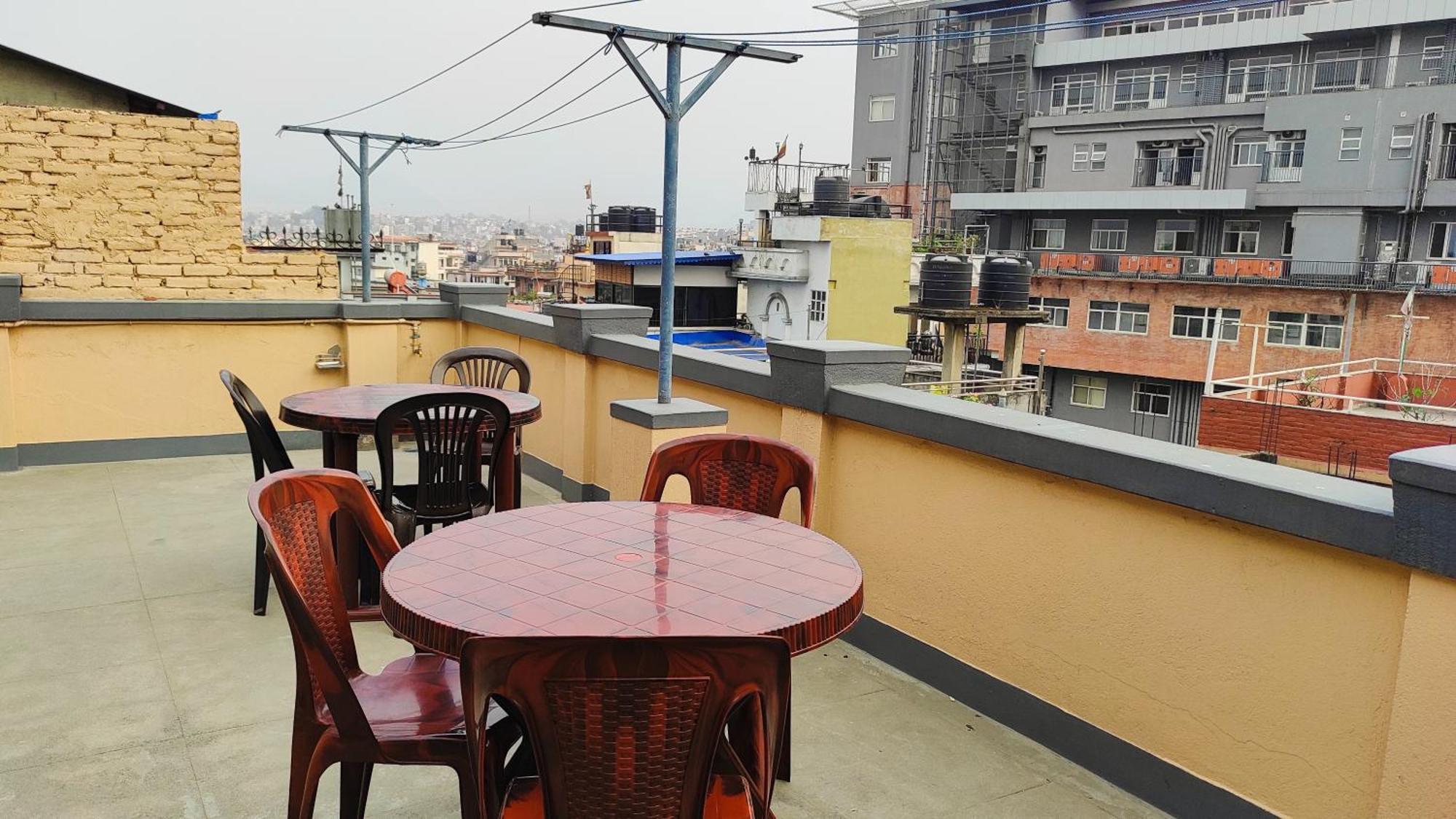 Budget Backpackers Hotel Lalitpur Ngoại thất bức ảnh