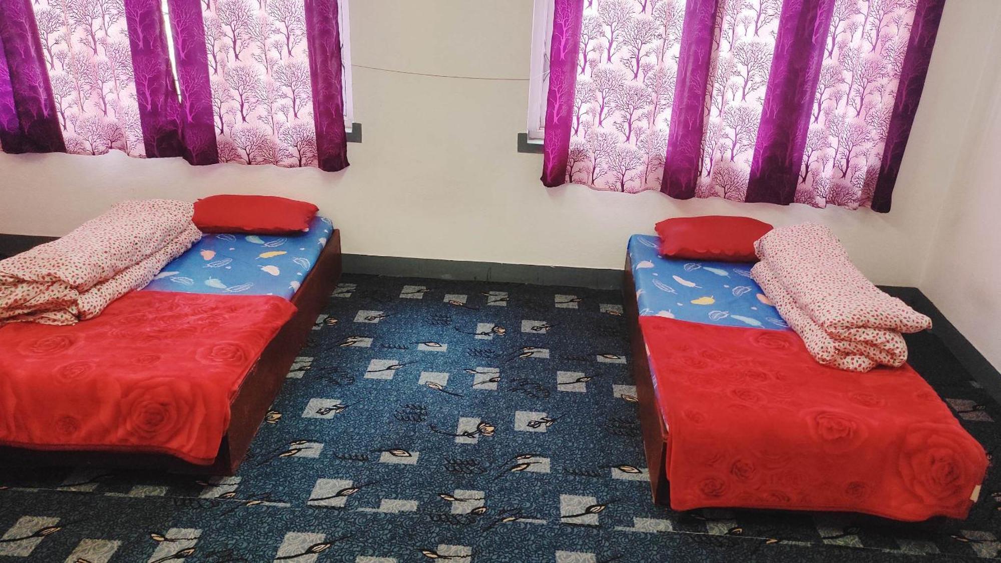 Budget Backpackers Hotel Lalitpur Ngoại thất bức ảnh