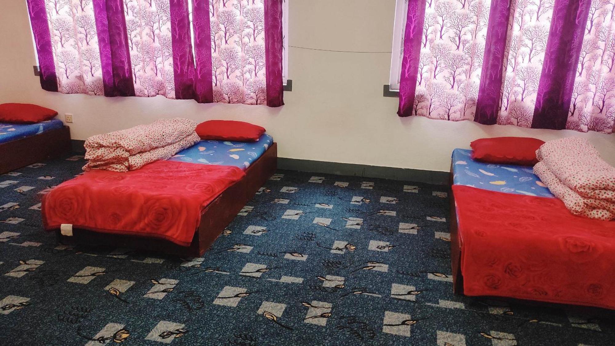 Budget Backpackers Hotel Lalitpur Ngoại thất bức ảnh